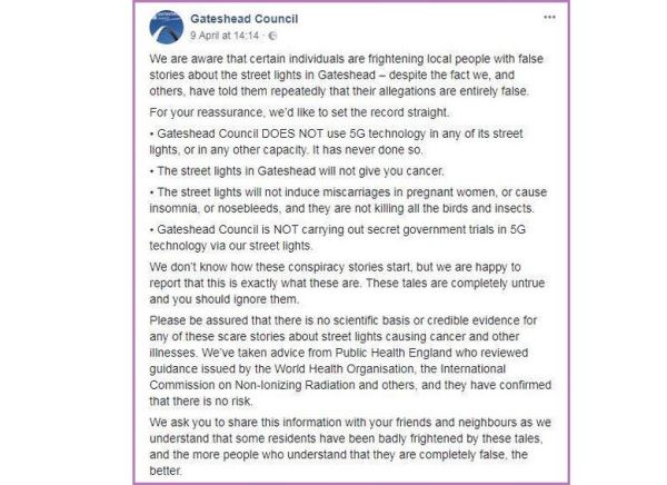 Британец уверяет, что власти его родного города травят людей через излучение уличных фонарей