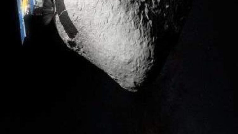 Неожиданный поворот: почему финальная цель «Хаябусы-2» оказалась сложнее, чем предполагалось