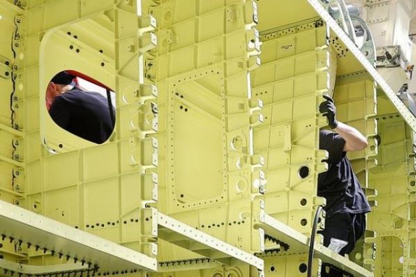 В России разработают грузовой космический самолет