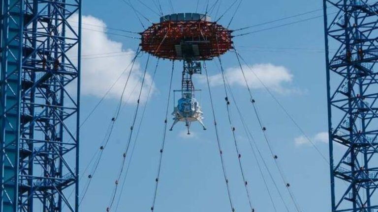 Китай испытал новый лунный модуль «Ланьюэ» для будущей высадки тайконавтов