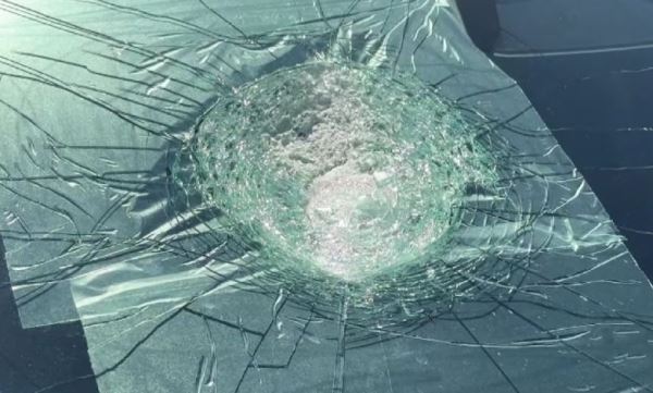 В Австралии метеорит мог впервые в мире попасть в движущийся автомобиль